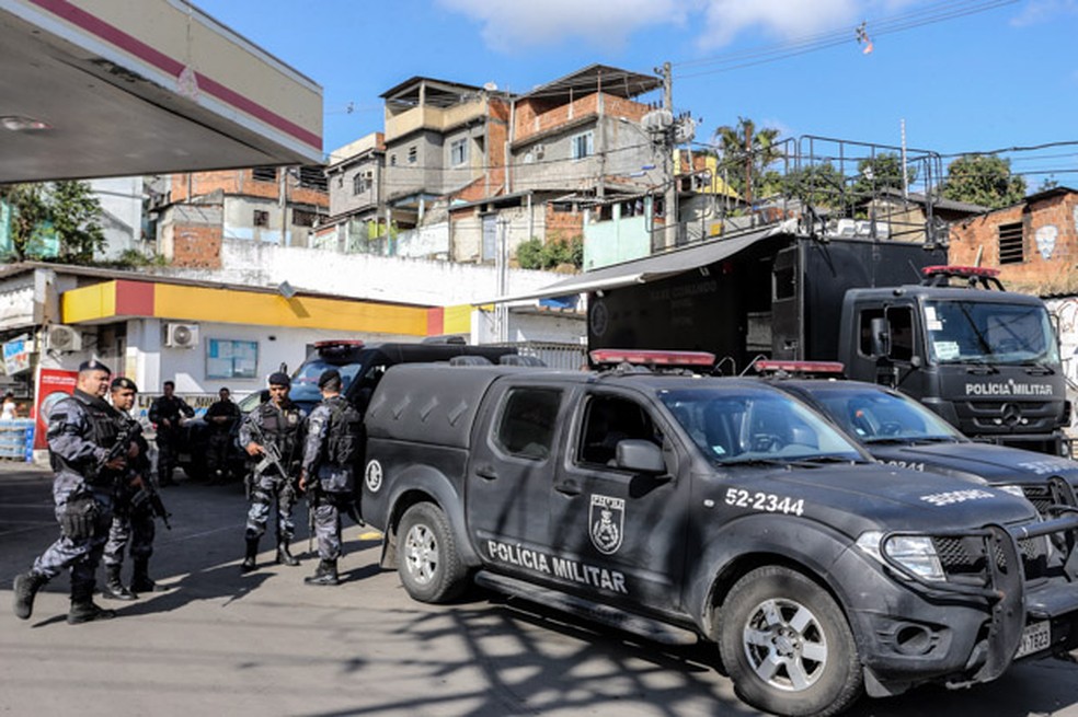 Comunidade onde o carro usado no atentado foi encaminhado para desmanche — Foto: Guilherme Pinto/EXTRA/Agência O Globo