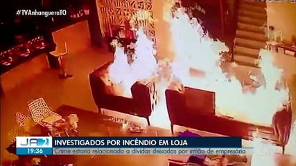 Polícia faz busca e apreensão em casa de suspeitos de locar fogo em loja em Araguaína