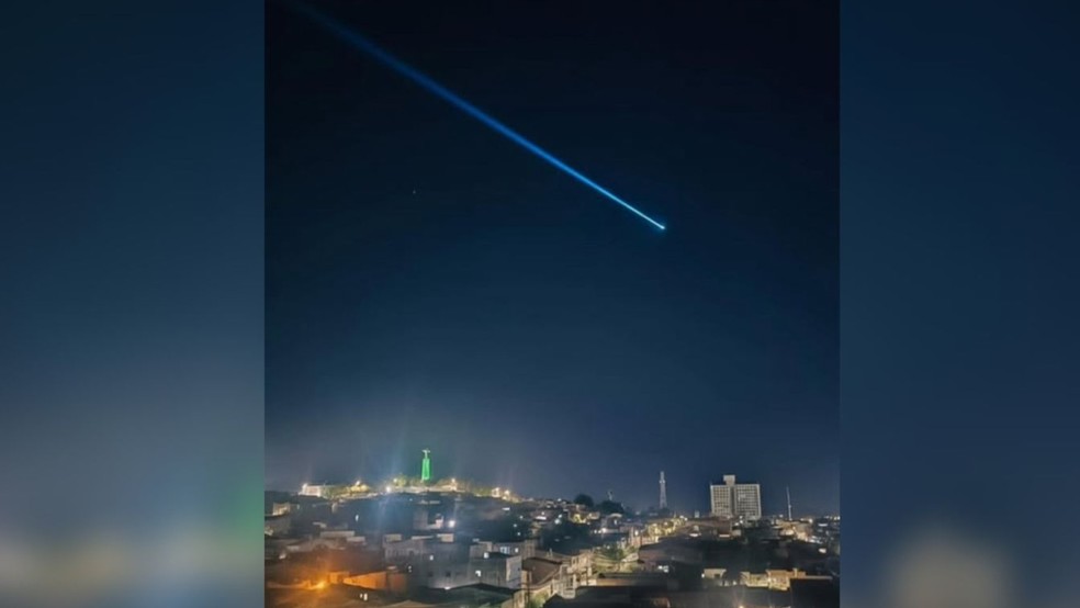 Fenômeno também foi avistado em Sobral. — Foto: Reprodução