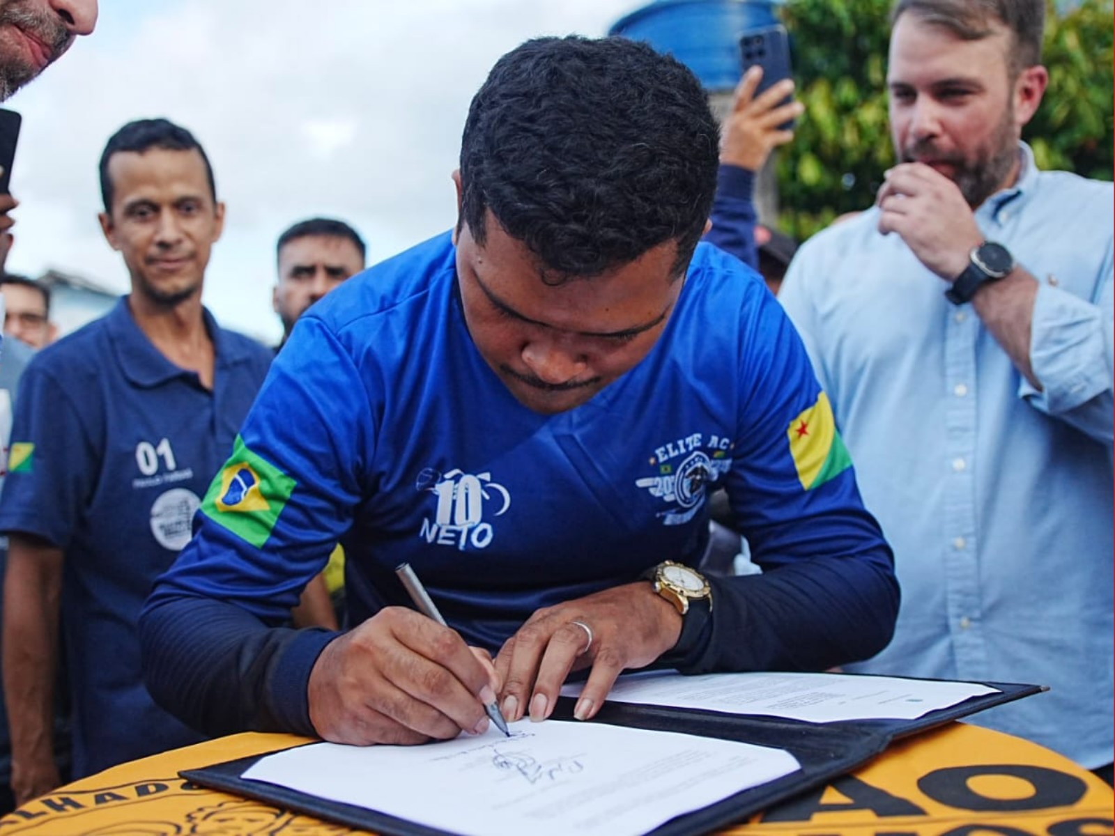 Termo de cooperação prevê instalação de ponto de descanso para motoristas de apps em Rio Branco: 'Dignidade'