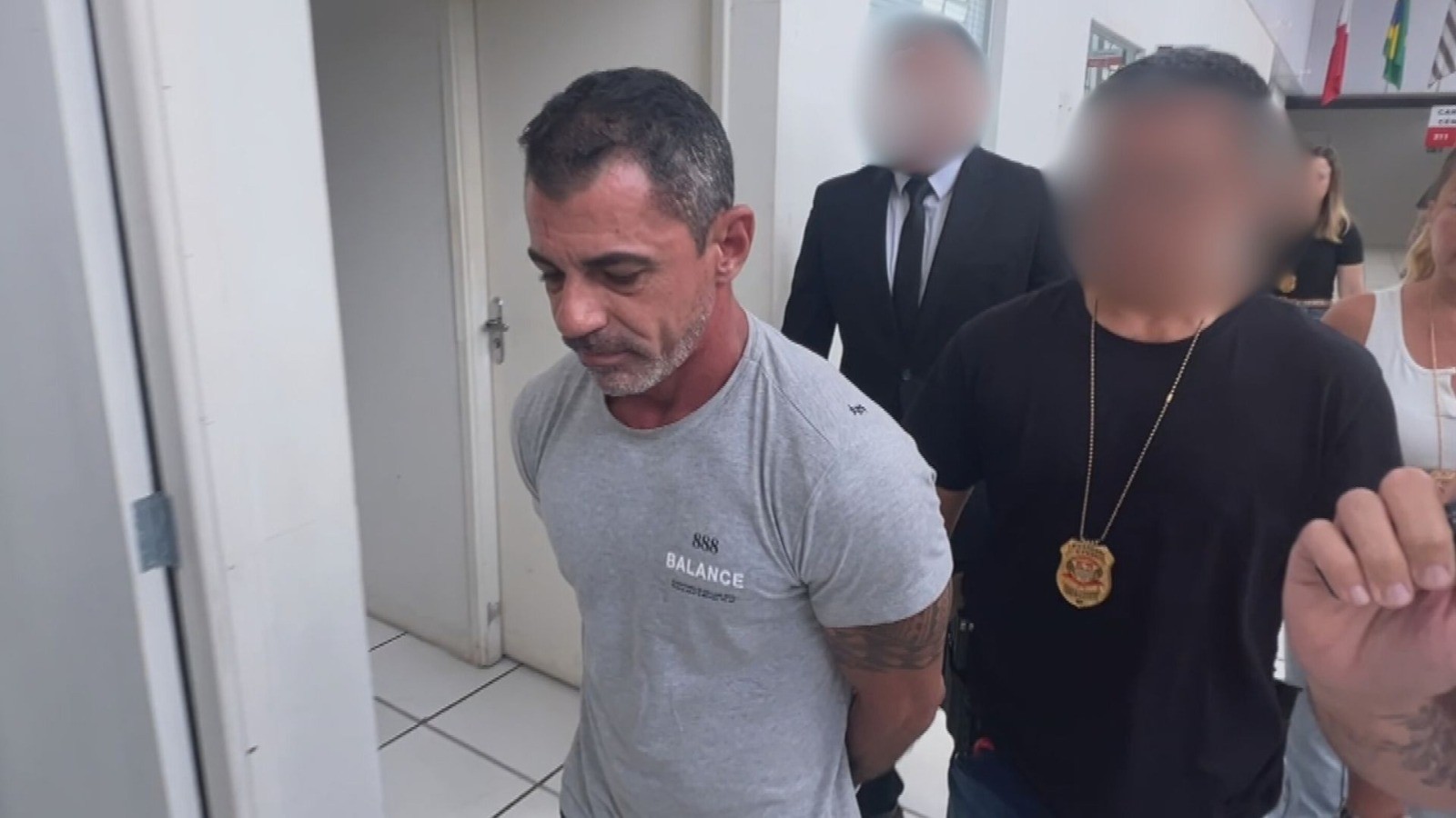 Homem que esfaqueou ex também é suspeito de matar namorada de 17 anos | G1