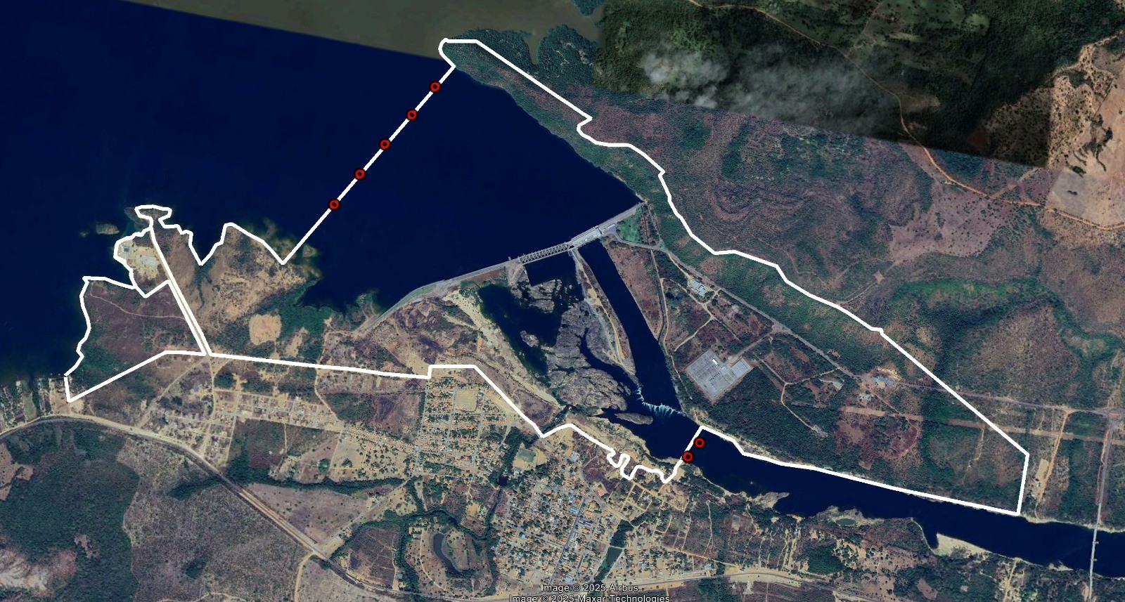Cânion com águas cristalinas no Tocantins tem atividade turística proibida por lei; entenda perigos