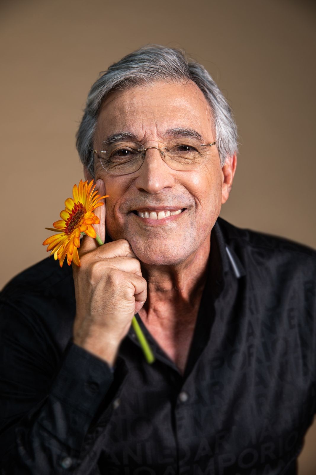 Ivan Lins apresenta turnê ‘A gente merece ser feliz’ em Belém