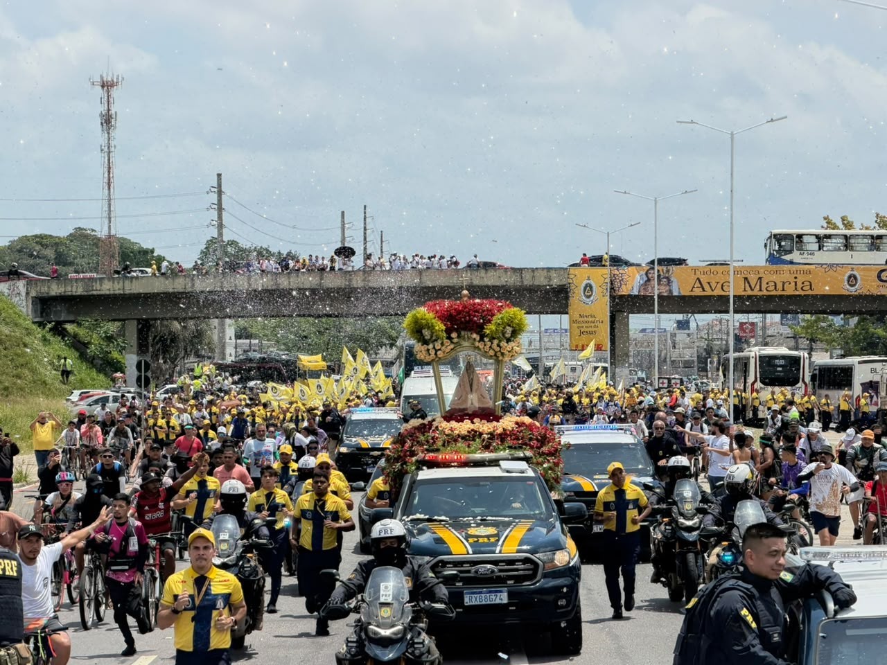Círio de Nazaré 2026: Acompanhe o Traslado de 50 km; imagem percorre ruas de Ananindeua