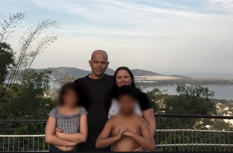 Família morta por adolescente é velada na Zona Oeste de SP