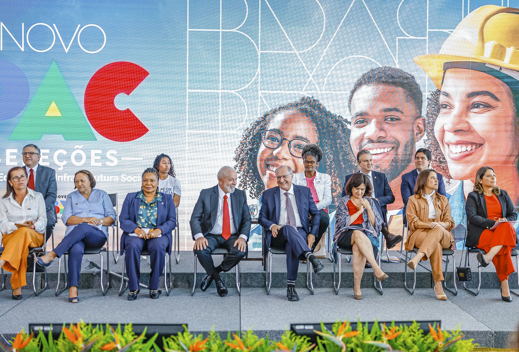 Escolas, unidades de saúde e ambulâncias: Minas vai receber 647 obras e  empreendimentos pelo Novo PAC Seleções; veja lista | Minas Gerais | G1