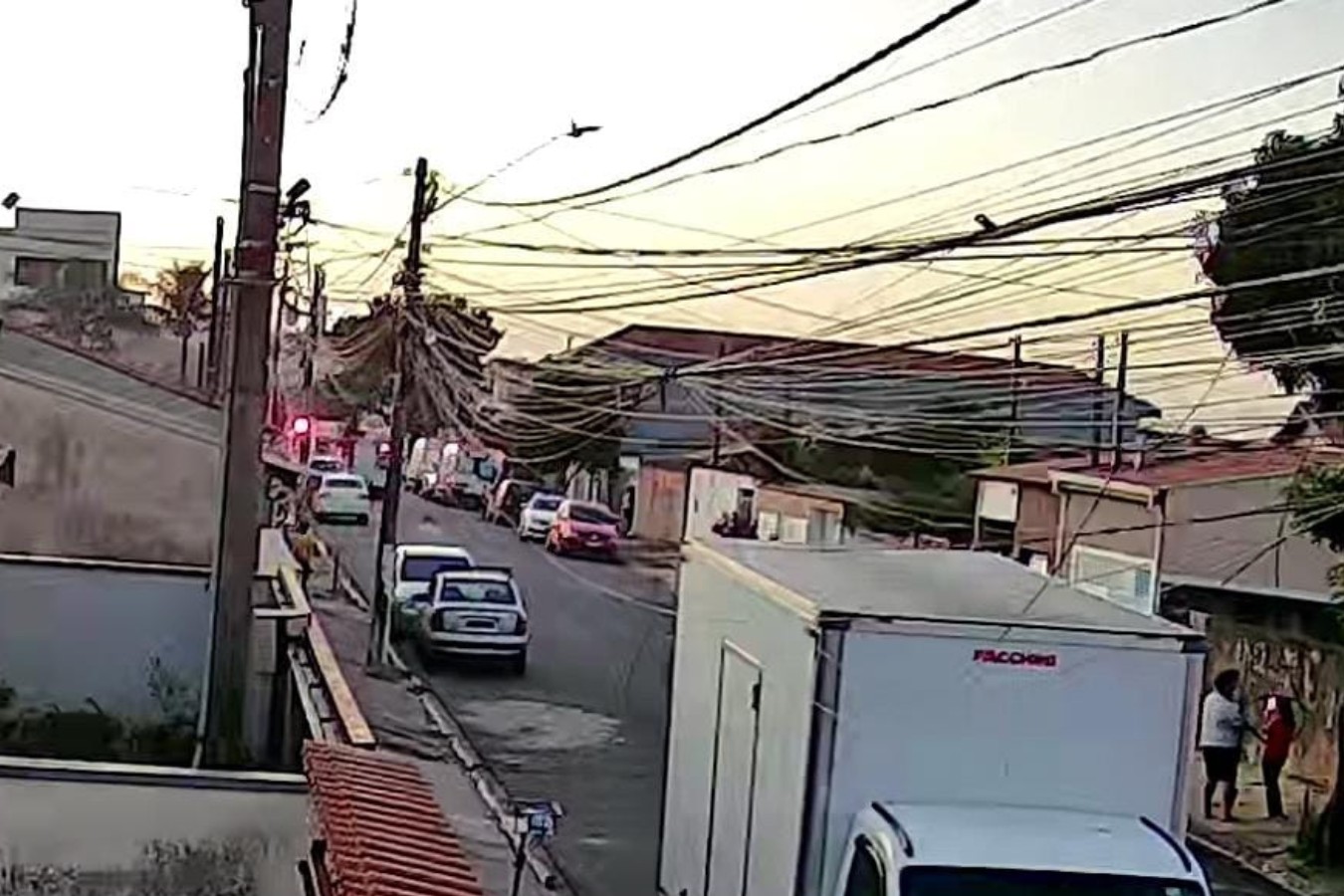 Homem atira em esposa e depois comete suicídio em Hortolândia