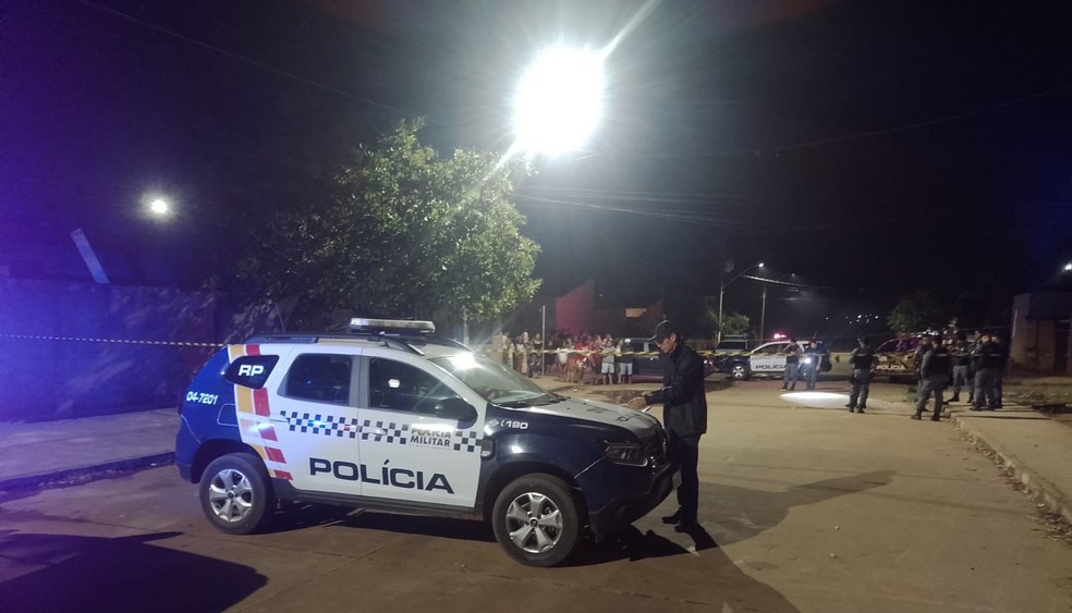 Mulher é morta a tiros no Bairro Vila Olinda, em Rondonópolis. — Foto: Reprodução
