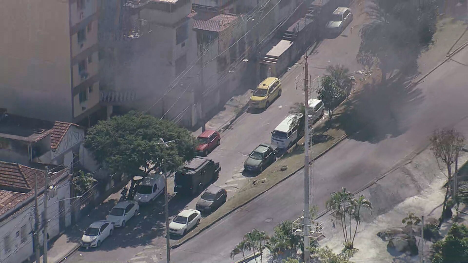 Após morte de traficante, Morro dos Macacos tem final de semana violento