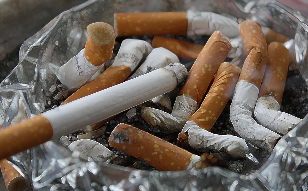 O cigarro causa 8 milhões de mortes por ano. Em compensação, os benefícios de deixar o tabaco são quase imediatos — Foto: Geralt para Pixabay