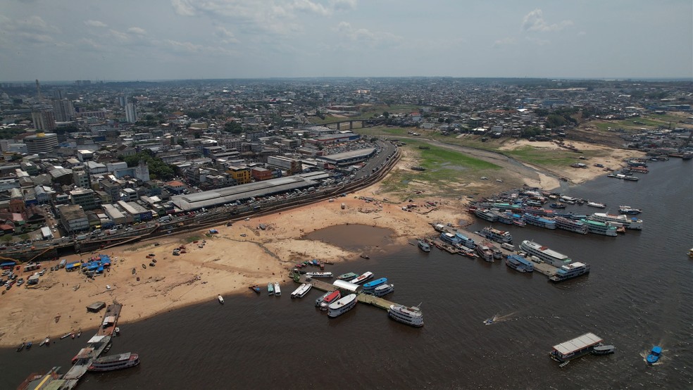 Porto de Manaus durante a vazante de 2023. — Foto: William Duarte/Rede Amazônica