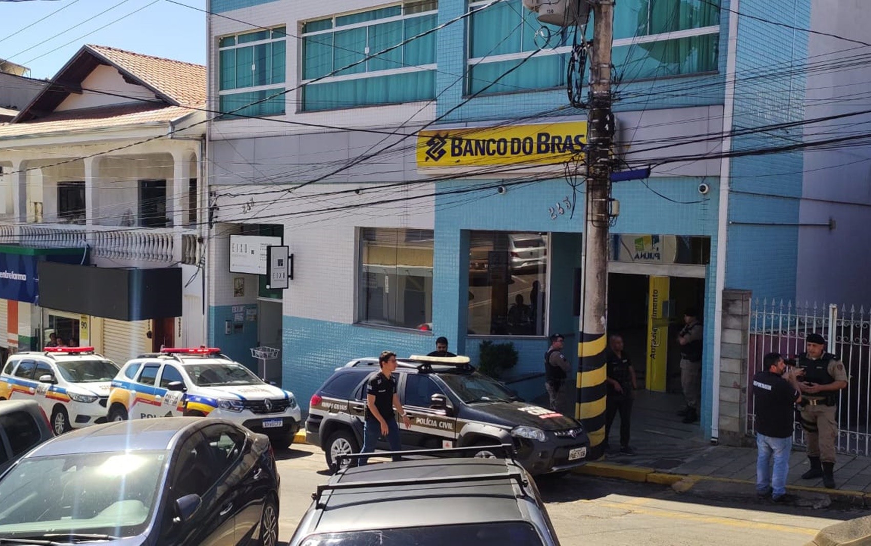 Suspeito de sequestrar gerente de banco e a família dela em Ipuiúna é preso em Poços de Caldas