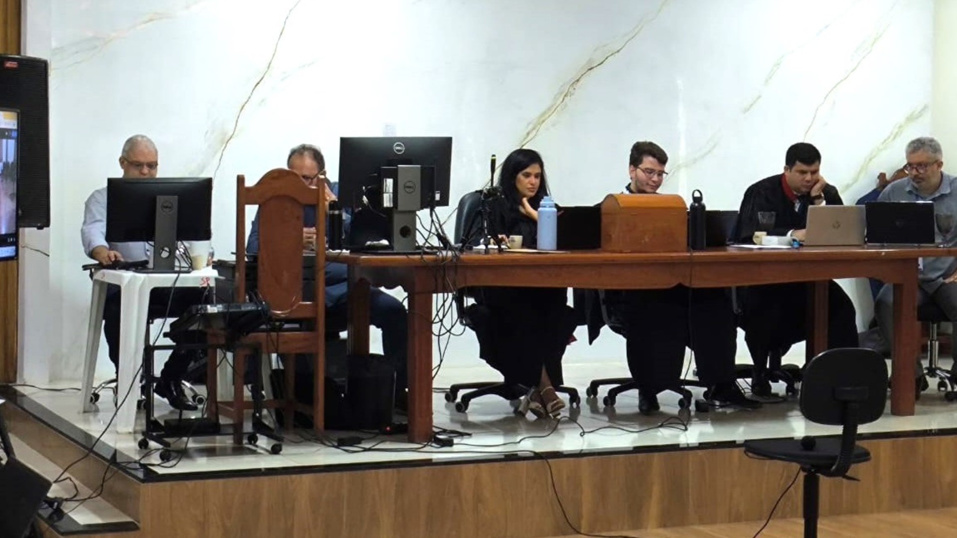 Homens acusados de matar vítima dentro de hospital são absolvidos em Bacuri