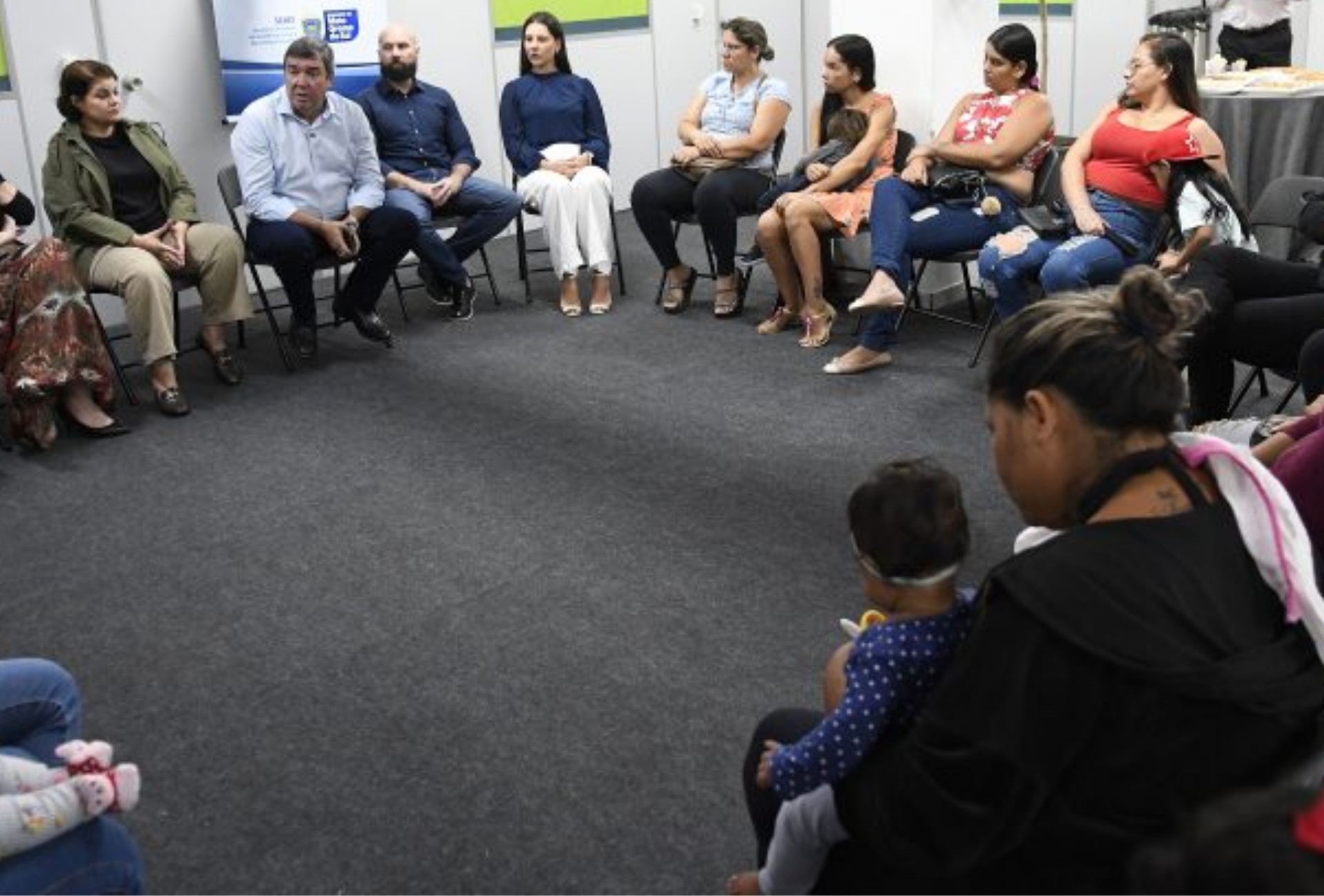 Governo de MS libera auxílio-creche de R$ 600 e abre pré-cadastro online