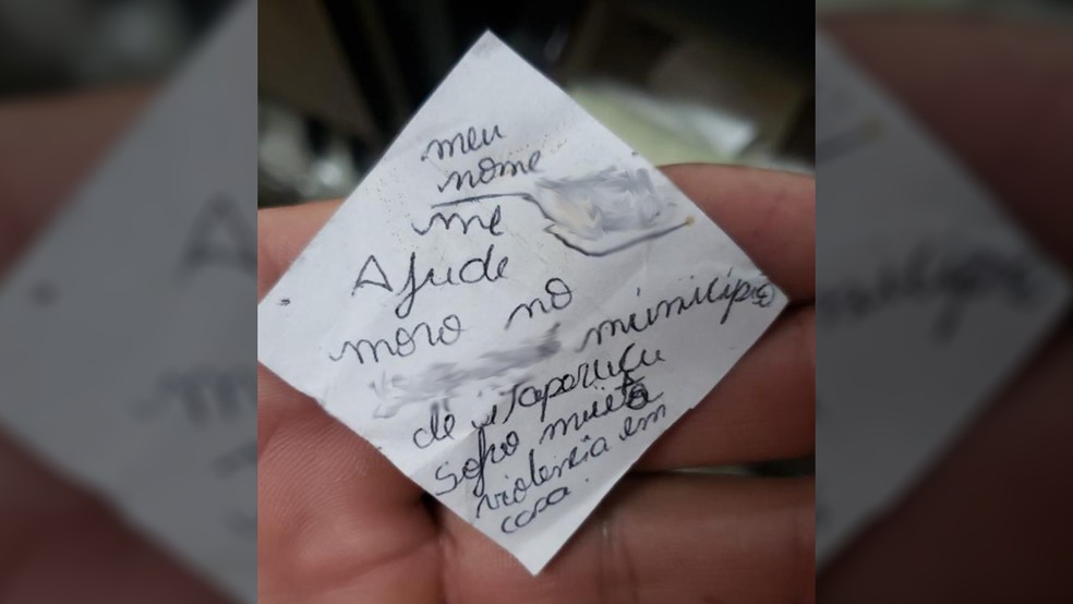 Mulher também pediu socorro por meio de bilhete entregue em posto de combustíveis há 15 dias | Foto: PMPR