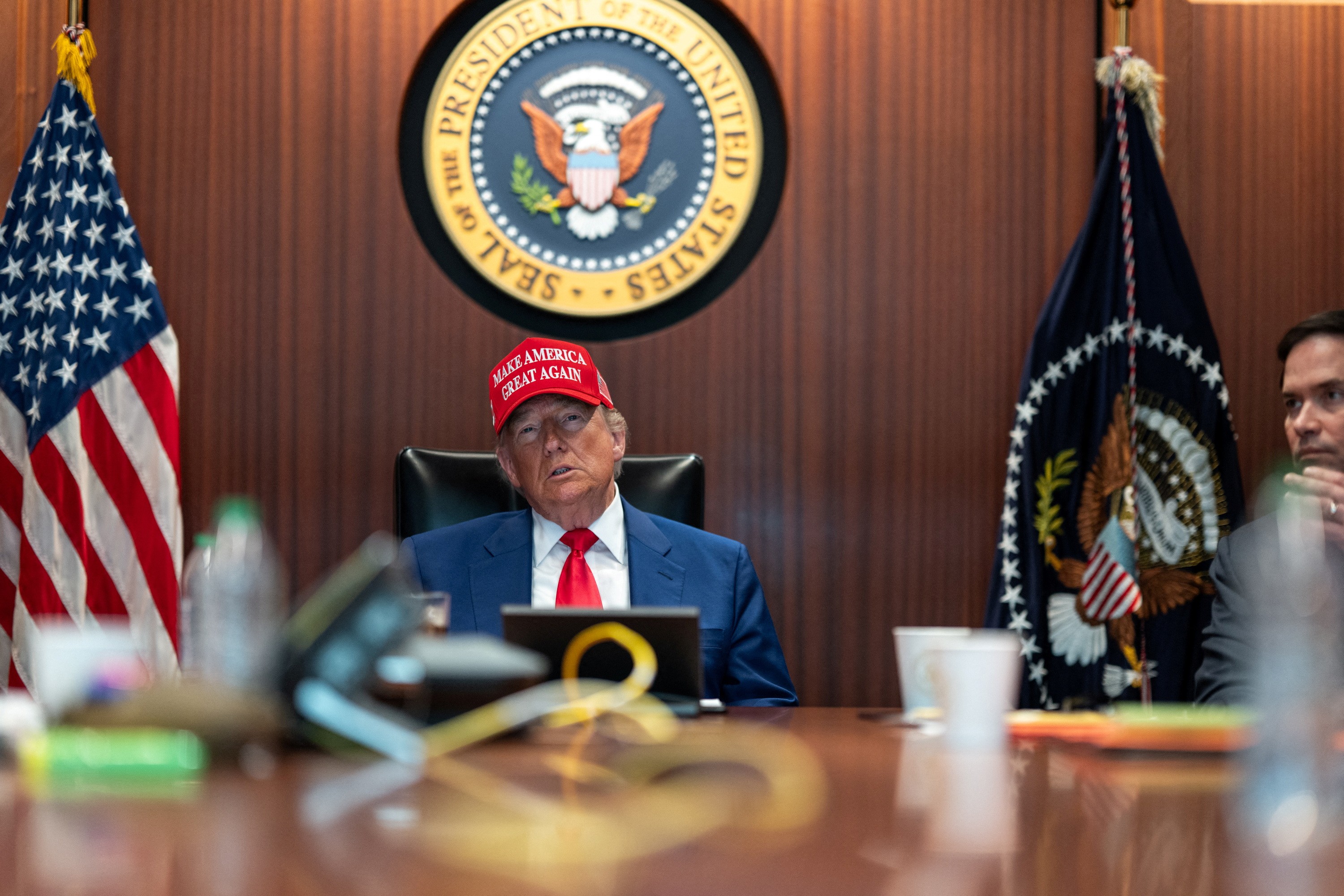 Trump acompanhou ataque ao Irã em sala de situação na Casa Branca; veja fotos