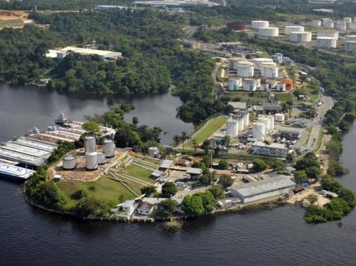 Governo federal regulamenta refino na Zona Franca de Manaus e prevê incentivo fiscal para combustíveis