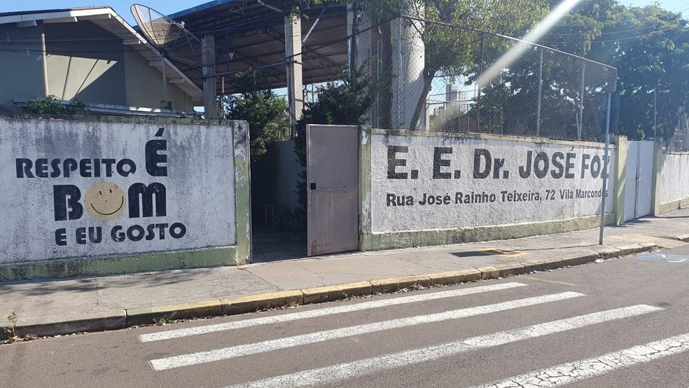 Aluno atira carteiras contra professor após ameaçá-lo de morte dentro de  sala de aula, em Presidente Prudente; VÍDEO | Presidente Prudente e Região  | G1