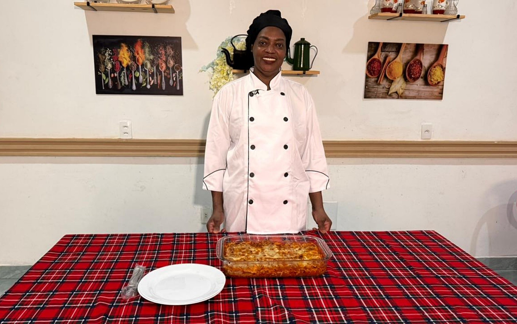 'Barato da Cozinha' ensina a fazer uma saborosa lasanha