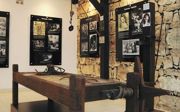 Ladrões invadem Museu da Inquisição de BH, roubam TV e fios de cobre e fogem de ônibus