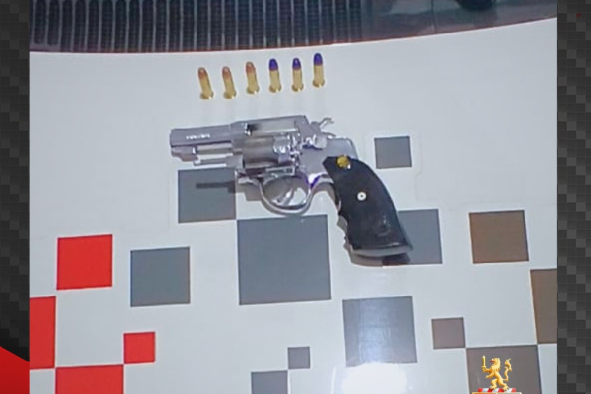 1200-x-800-px-2-2026-03-04t151841.722 Homem é preso com arma de fogo em hamburgueria de Pirapozinho