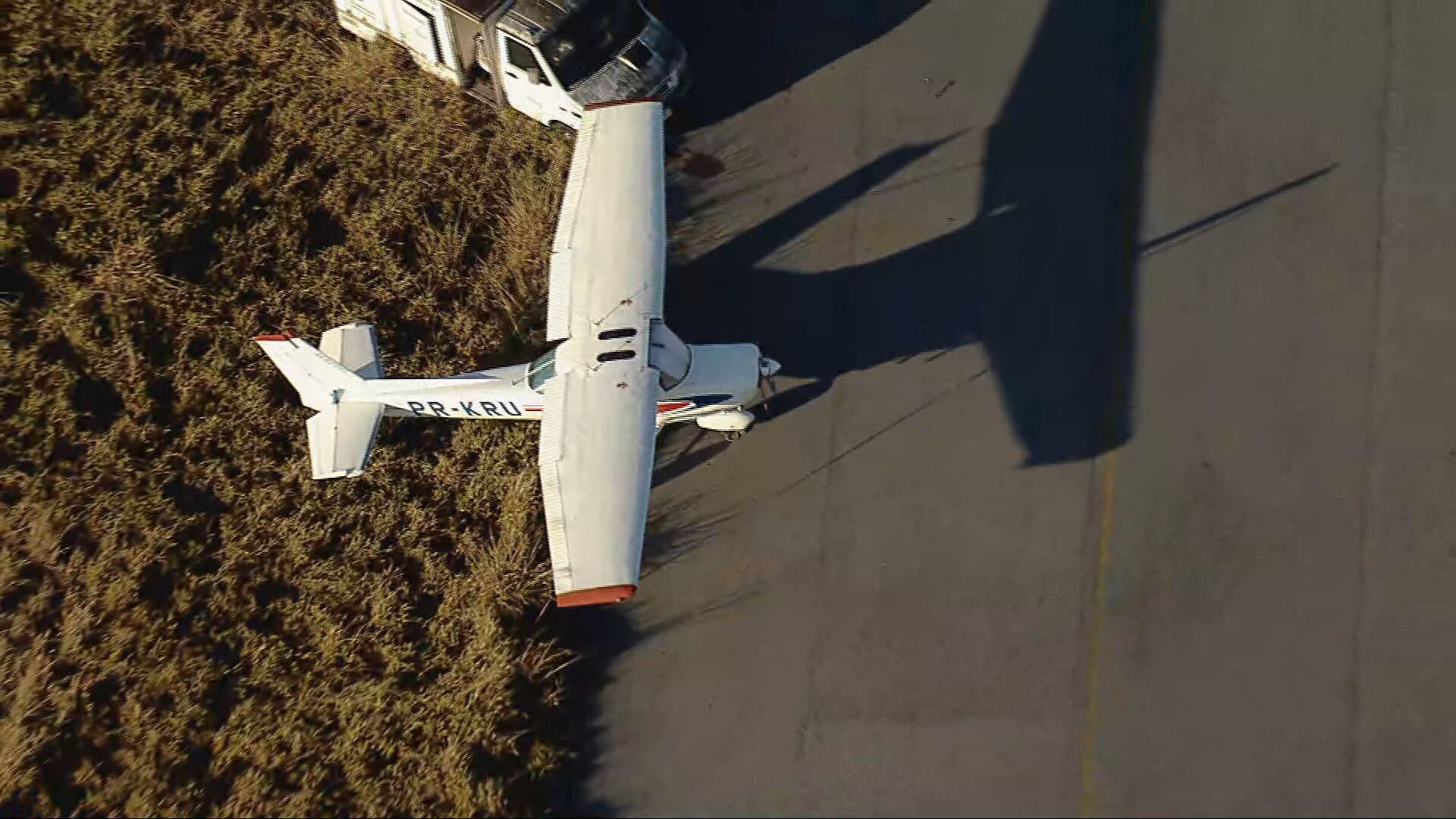 Avião faz pouso forçado em aeroporto desativado de Belo Horizonte 