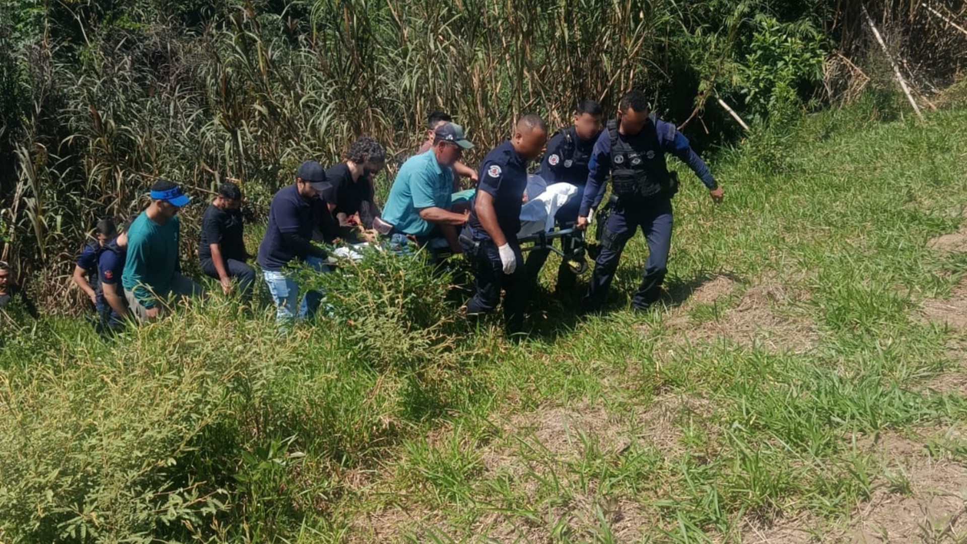 Idoso desaparecido há dois dias é encontrado em mata de difícil acesso em Buri