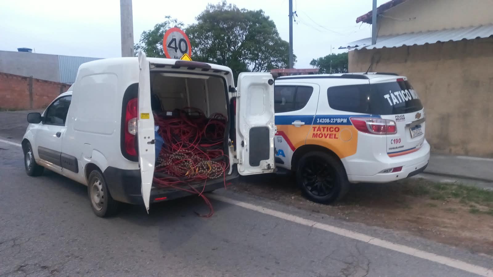 Grupo é detido com 2 toneladas de fios de cobre furtados de usina em Divinópolis