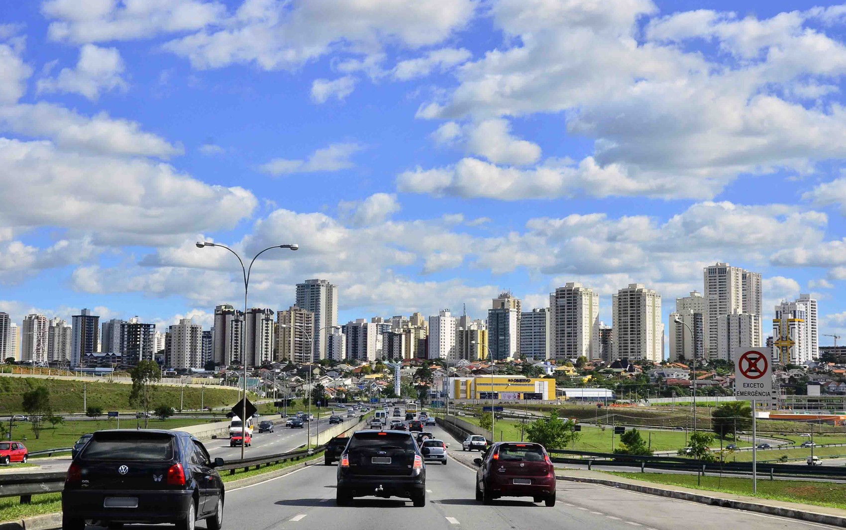 Anel Viário, Via Oeste, ruas e avenidas serão interditados em São José neste domingo (21); veja todos os bloqueios