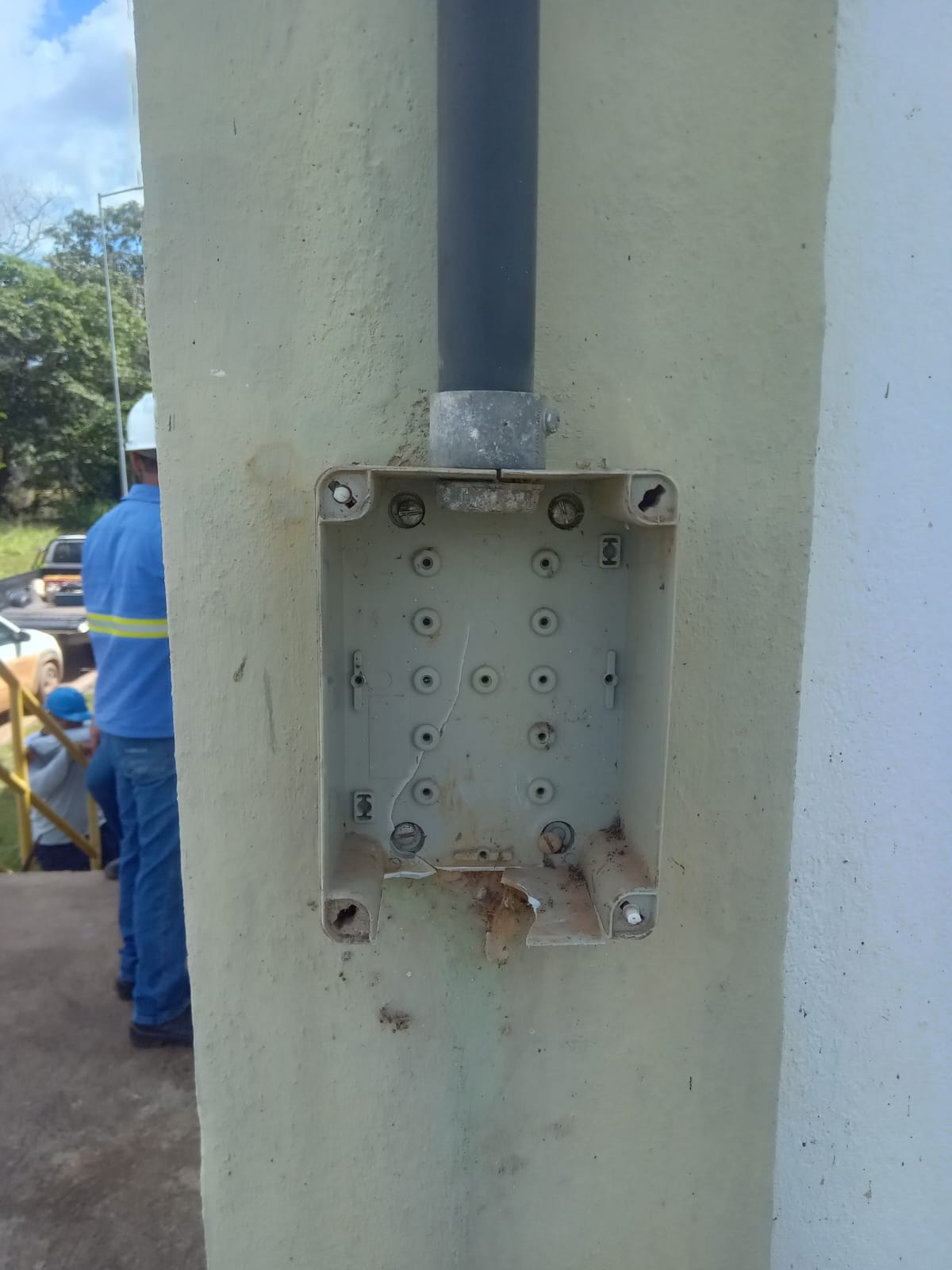 Após furto de cabos da Copasa, 70 bairros de Montes Claros podem ter intermitência no abastecimento 
