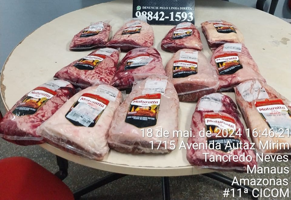 Homem é preso ao tentar furtar peças de carne em supermercado de Manaus