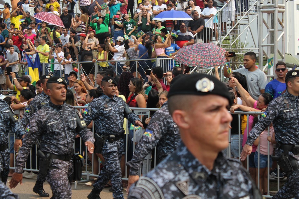 Militares marcam presença no desfile de 7 de Setembro em Porto Velho — Foto: Foto: Mateus Santos/g1