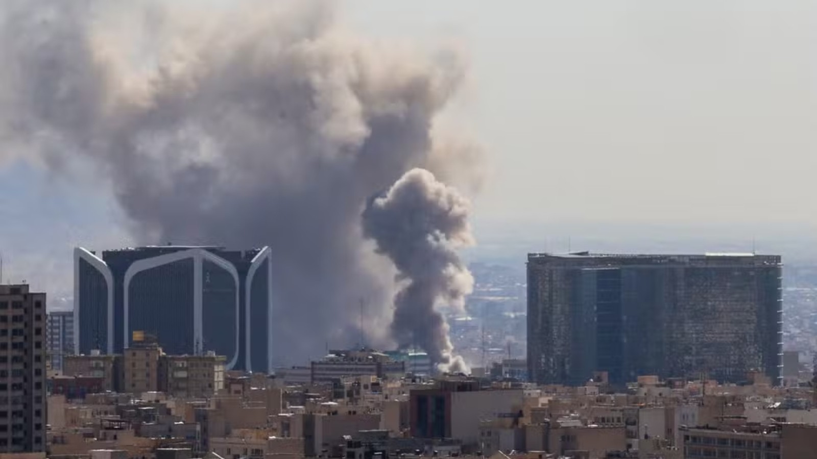 Israel diz ter bombardeado complexo presidencial e sede do Conselho de Segurança do Irã