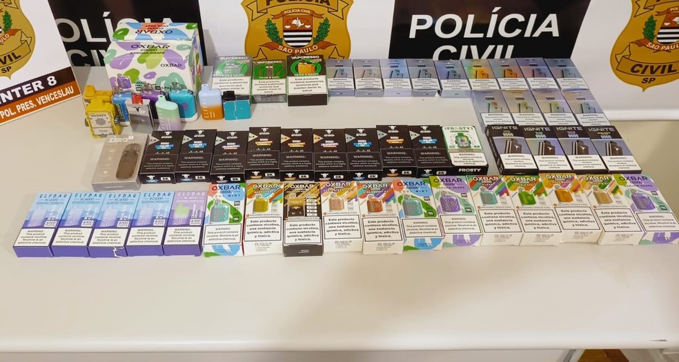 Operação Não Pod apreende mais de 160 cigarros eletrônicos, em Presidente Venceslau (SP) — Foto: Polícia Civil