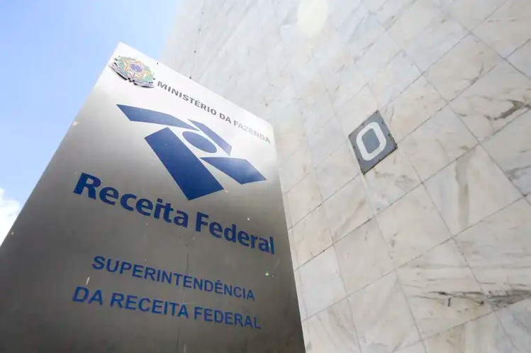 Criminoso usa nome da Receita Federal para tentar aplicar golpe em prefeitura no Paraná