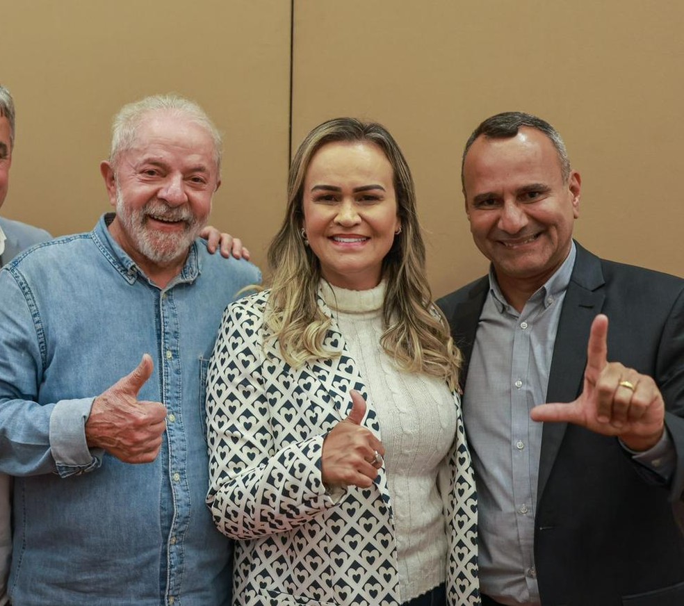 Lula, Daniela e Waguinho em Belford Roxo, no Rio de Janeiro — Foto: Divulgação