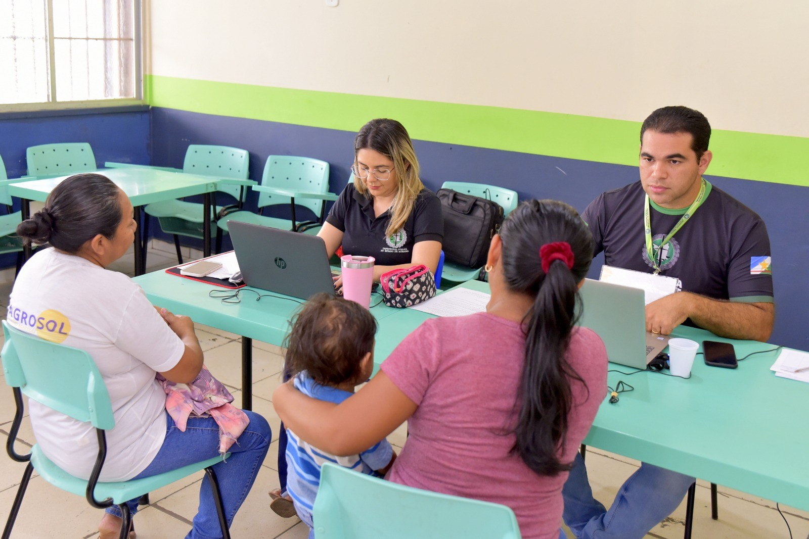Governo de Roraima oferece serviços gratuitos de saúde e cidadania no Tancredo Neves