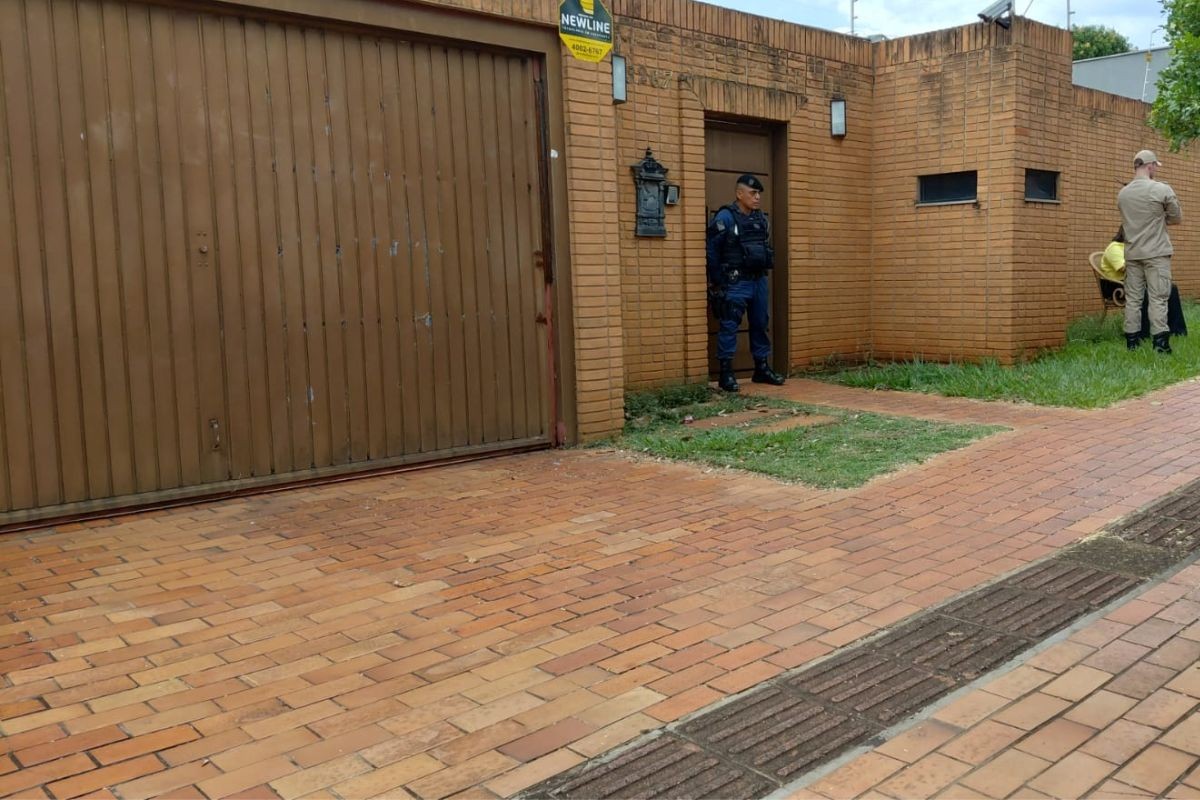 Ex-prefeito Alcides Bernal mata a tiros suspeito de invadir a casa dele em MS e se entrega à polícia