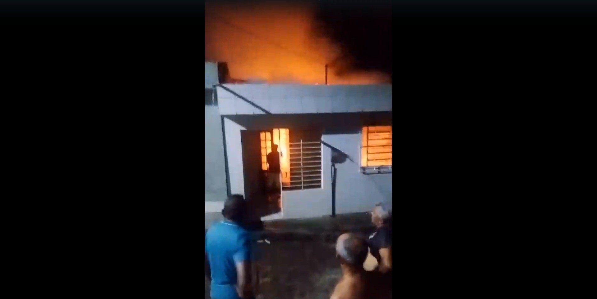 Menina de seis anos morre após casa pegar fogo em João Alfredo