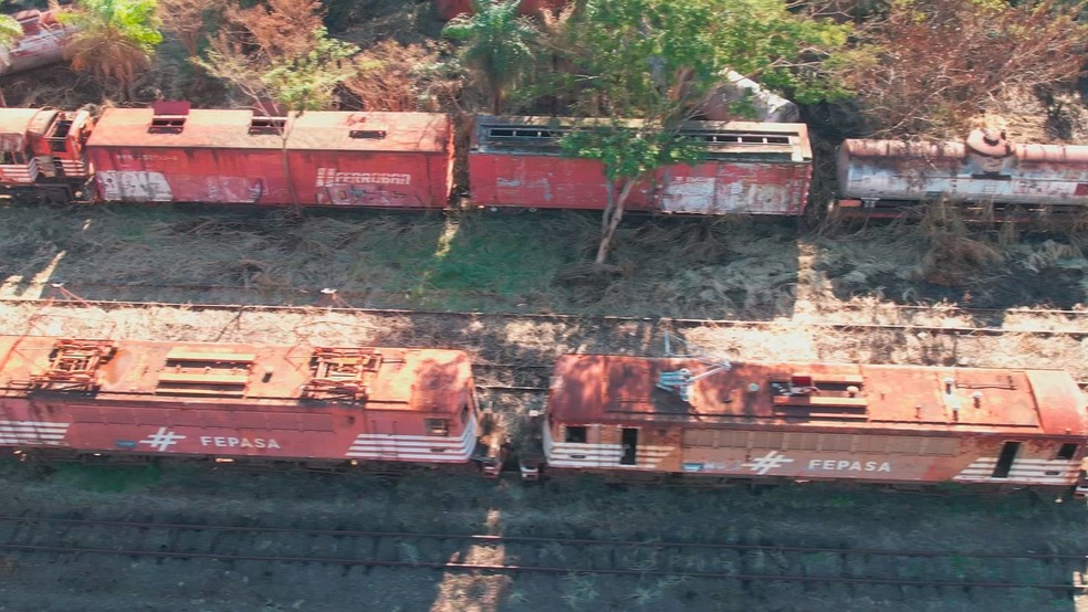 2 de 3
Ap&oacute;s anos de reclama&ccedil;&otilde;es, vag&otilde;es abandonados ser&atilde;o removidos em Bauru &mdash; Foto: Marcelo Risso/TV TEM