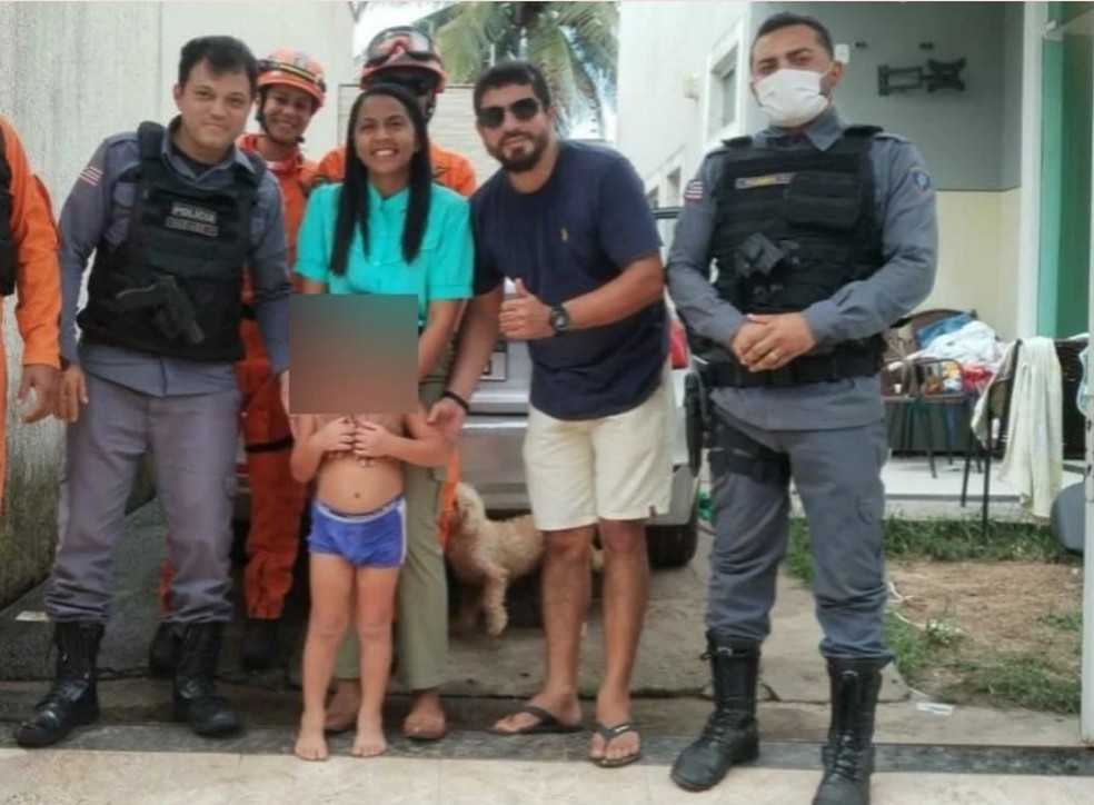 Criança é resgatada após ficar presa por duas horas dentro de porta malas, na região de São Luís — Foto: Reprodução