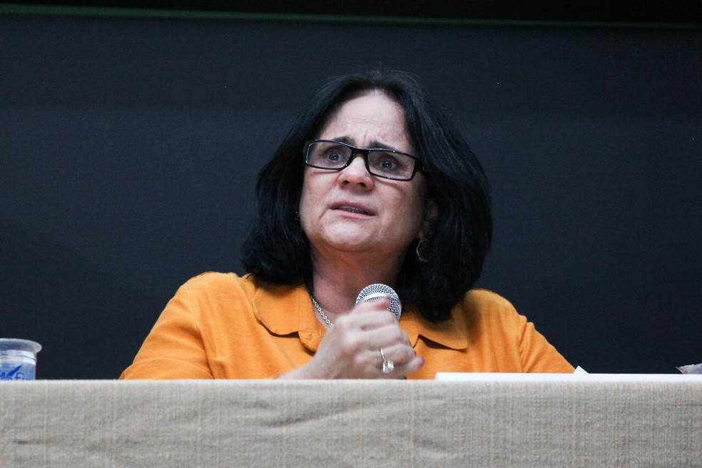 Ex-ministra Damares Alves é oficializada candidata ao Senado no DF, pelo  Republicanos, Eleições 2022 no Distrito Federal