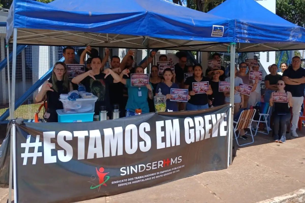 Servidores de hospitais universitários entram em greve em MS