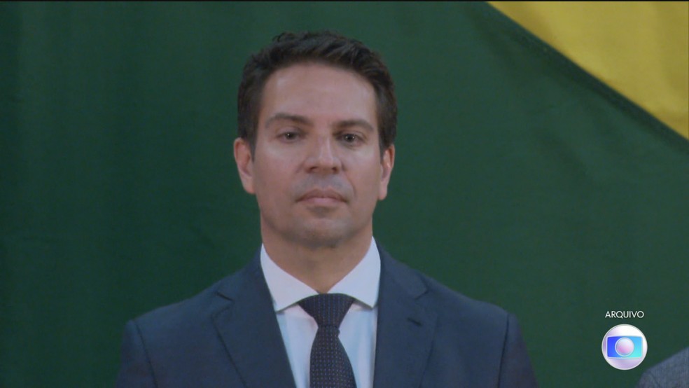 Alexandre Ramagem é preso pelo serviço de imigração dos EUA — Foto: Jornal Nacional/ Reprodução