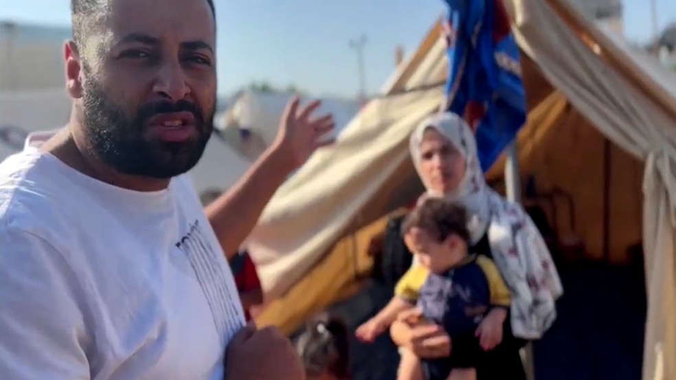 Hasan Rabee tem procurado mostrar as dificuldades de quem está em Gaza — Foto: Reprodução/TV Globo