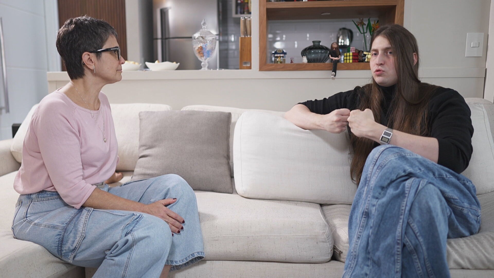 Felca: tímido e recluso, conheça o jovem por trás do fenômeno