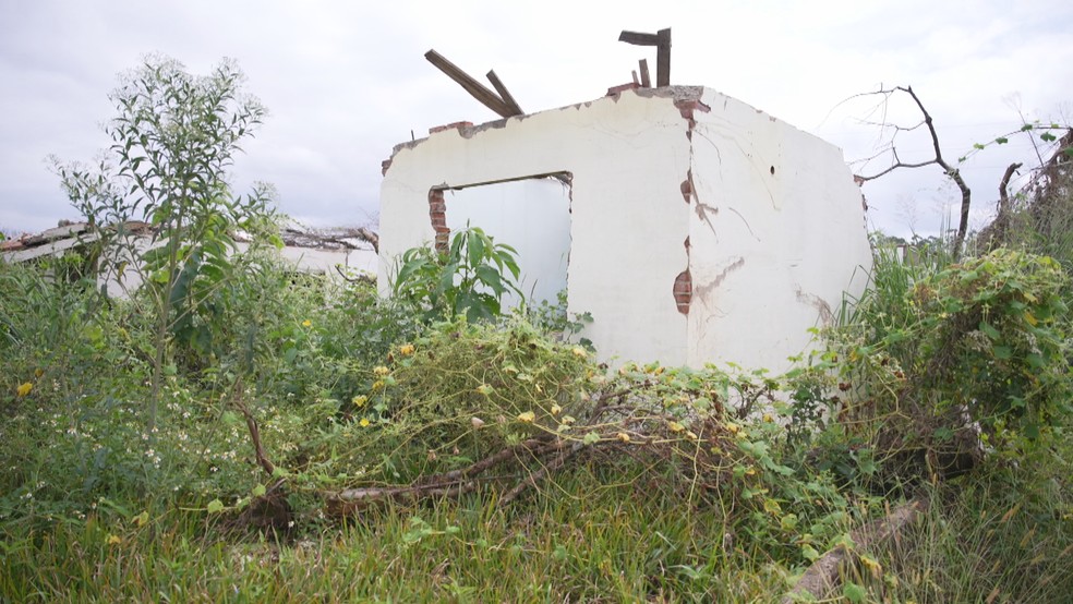 No Vale do Taquari, casas inteiras foram destruídas pela água — Foto: Reprodução/RBSTV