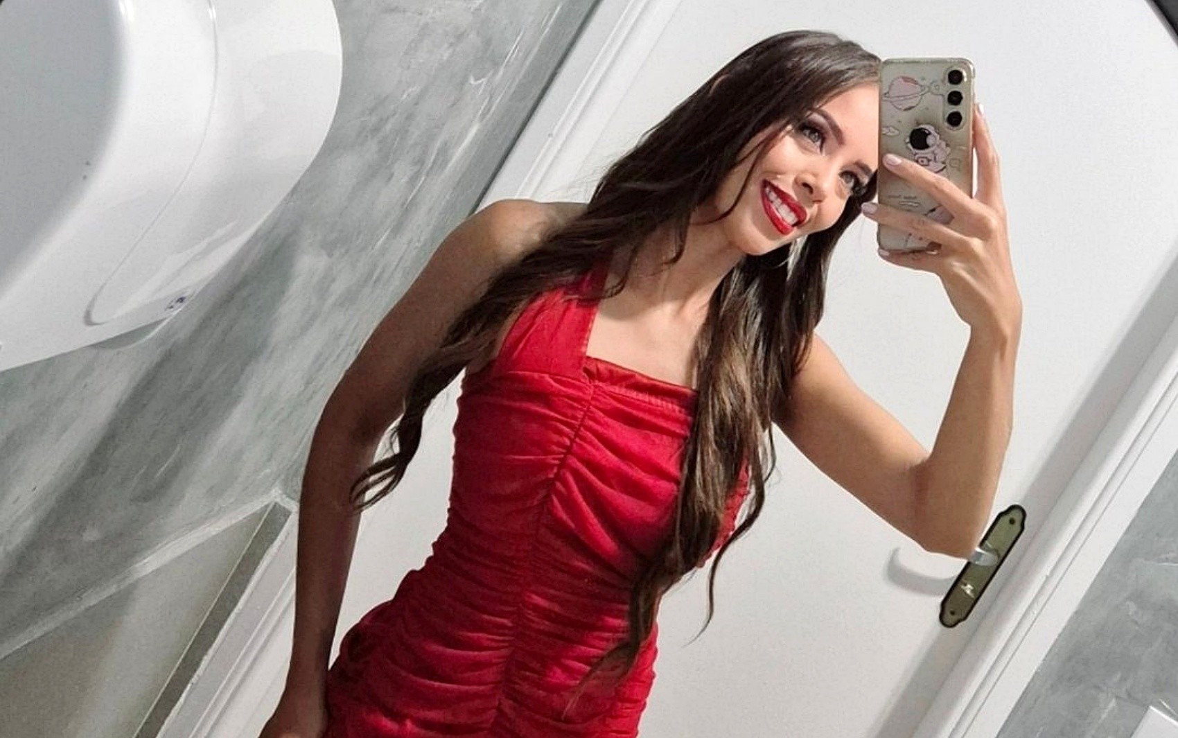 Enfermeira de 30 anos morre em acidente entre moto e caminhonete em Guaxupé, MG