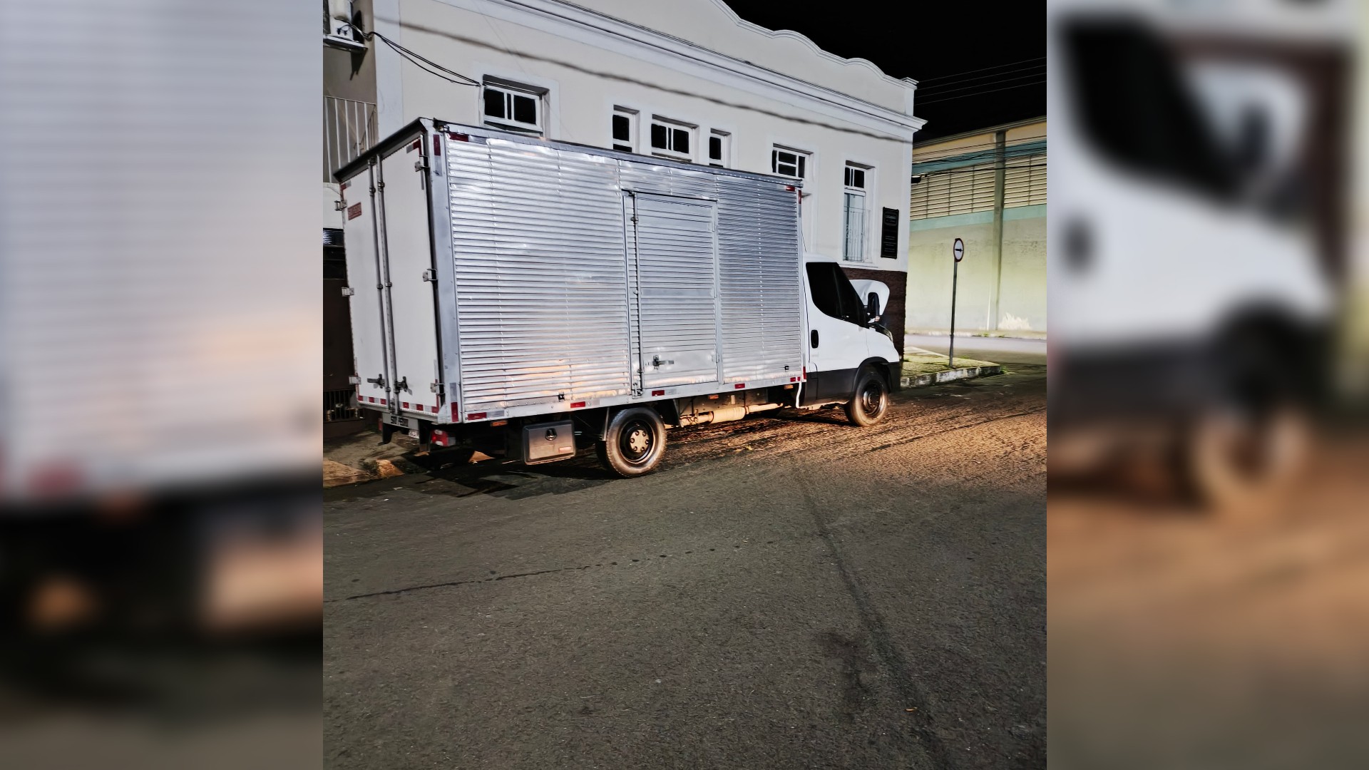 Polícia prende trio suspeito de furtar televisões, cigarros e chocolates de distribuidora em Itapetininga