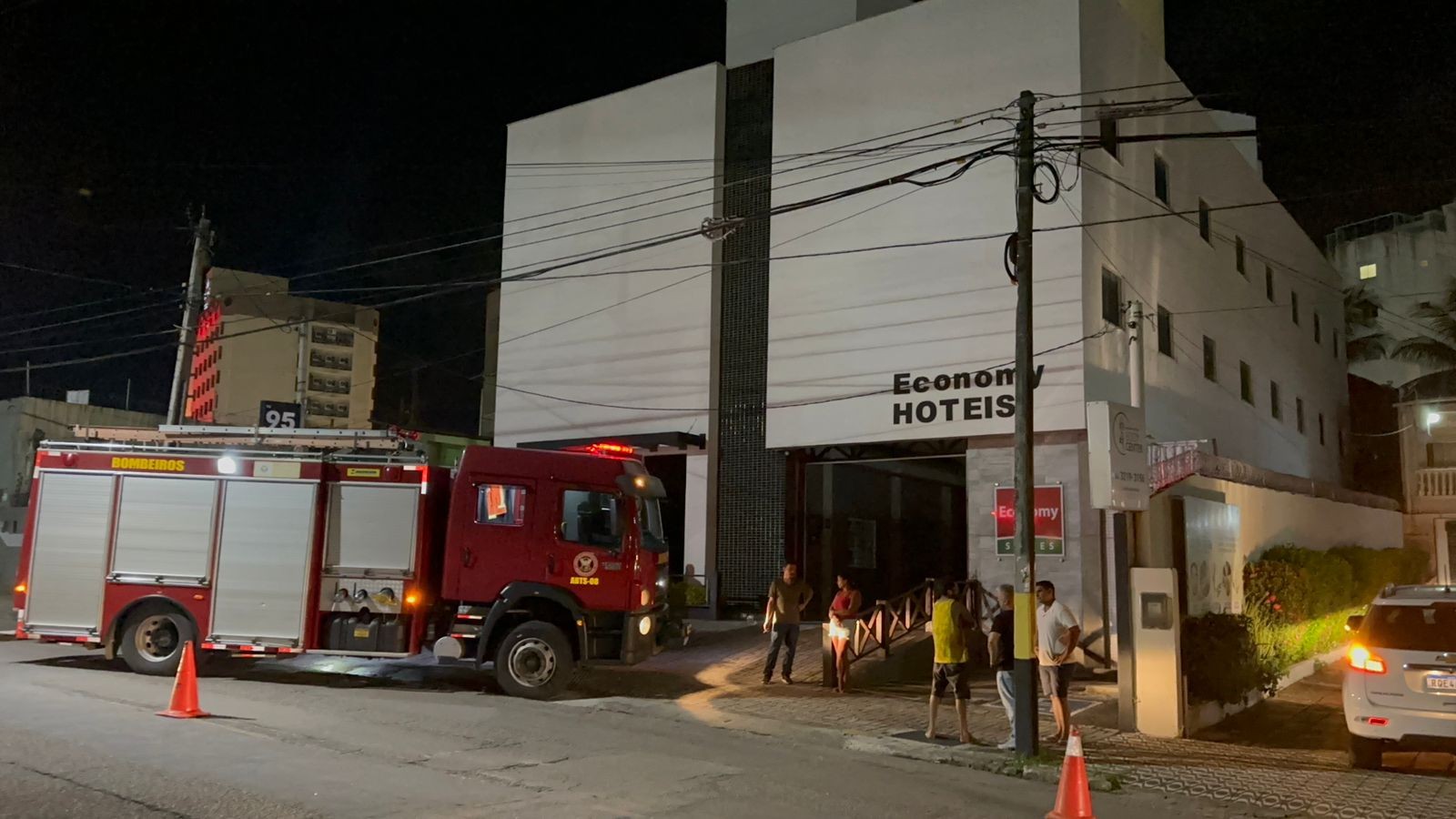 Incêndio atinge apartamento em hotel na Zona Sul de Natal